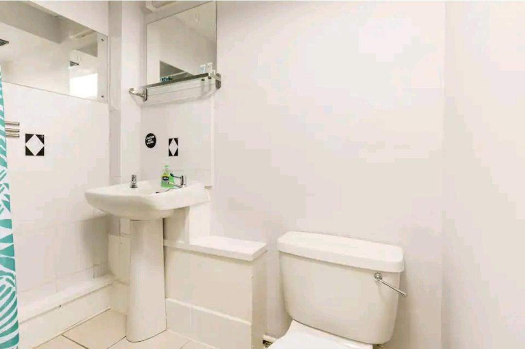 Апартаменты The Hideaway, Family Close To The Beach.
