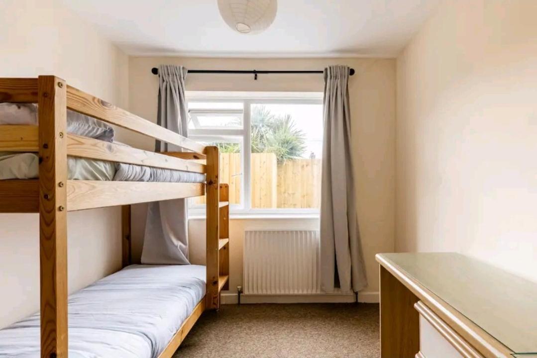Апартаменты The Hideaway, Family Close To The Beach. Пейнтон